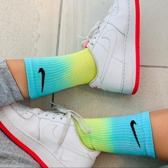 Nike Accessories - Nike Blue/yellow ombré ankle socks